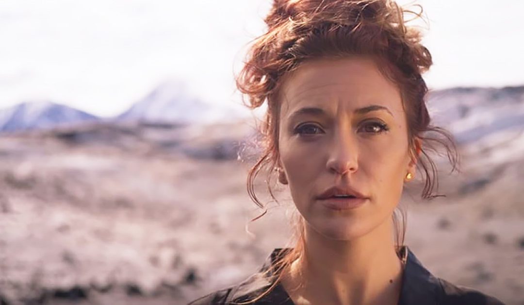 The Raw Emotion You Hear in Lauren Daigle’s ‘Rescue’ – is Personal